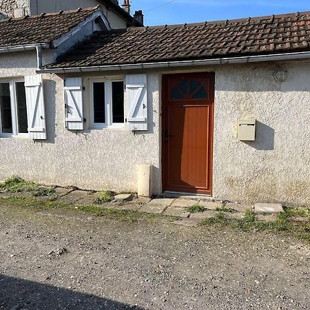 Petit Logement Proche Giverny Bonnieres-sur-Seine Buitenkant foto