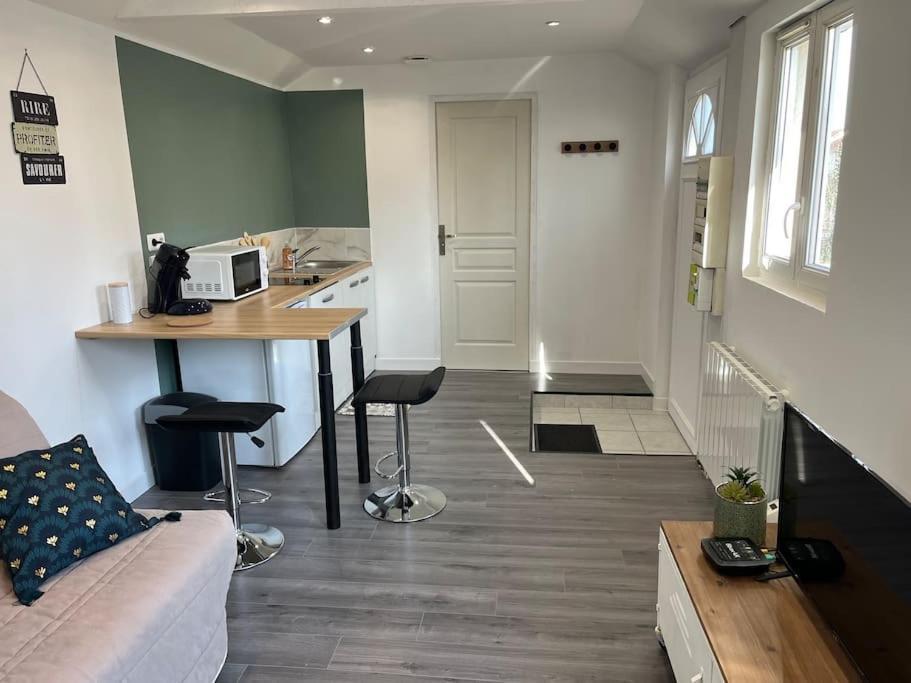Petit Logement Proche Giverny Bonnieres-sur-Seine Buitenkant foto
