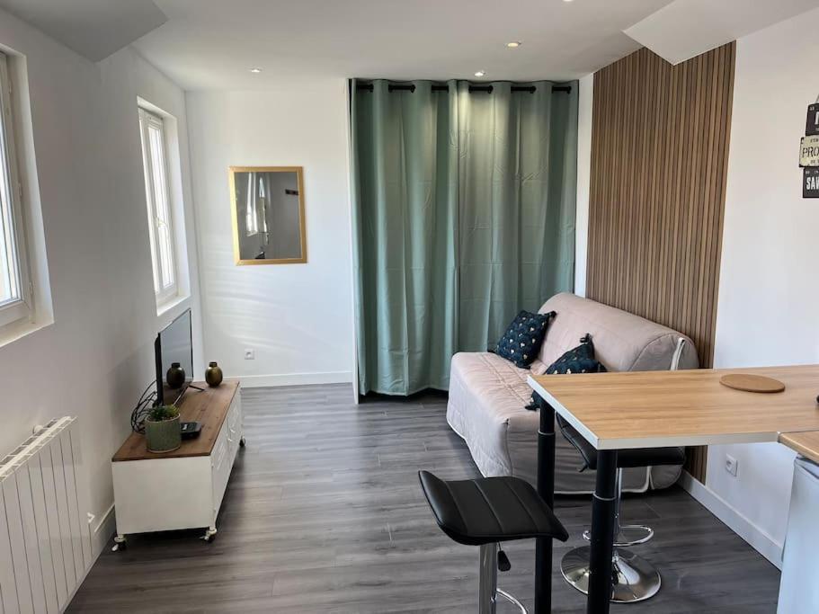 Petit Logement Proche Giverny Bonnieres-sur-Seine Buitenkant foto
